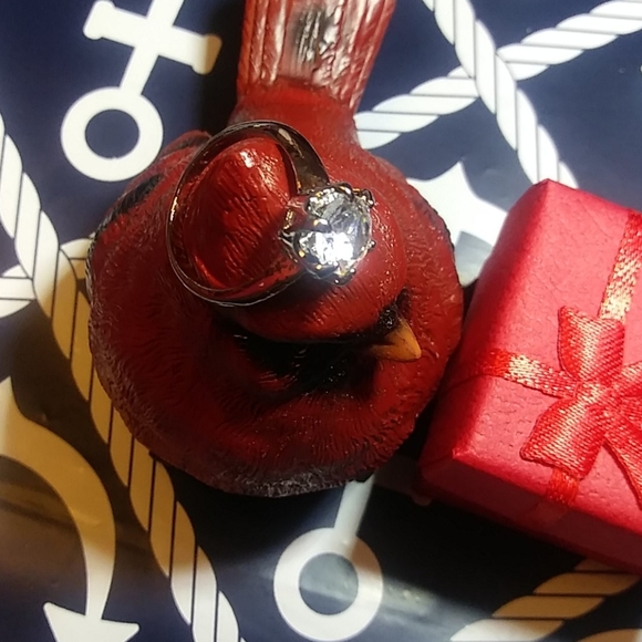 2 carat cz diamond ring size 7 - Picture 2 of 6